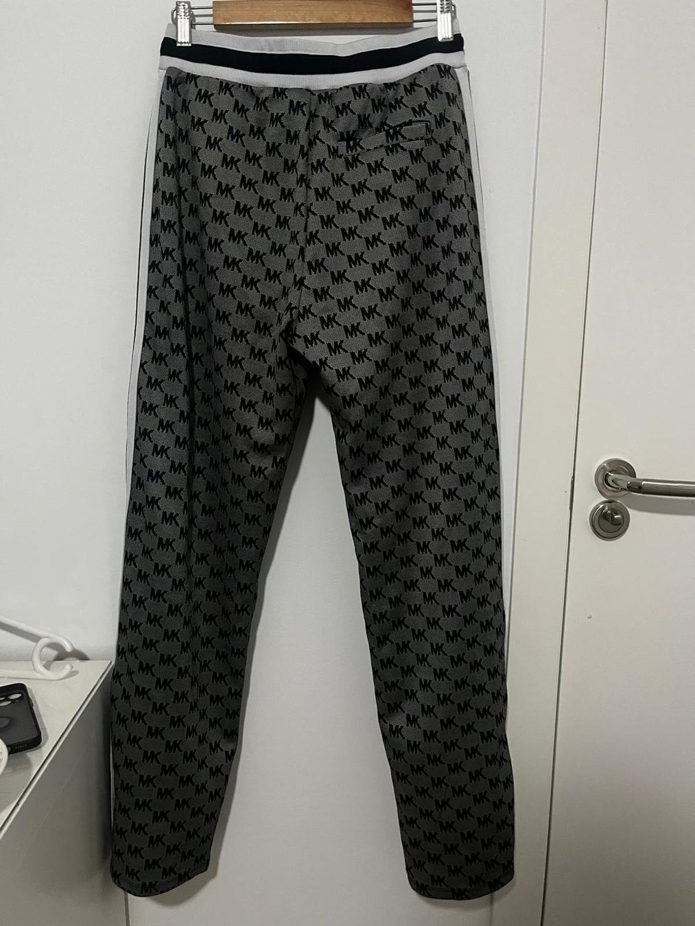 Michael Kors Hosen: Jogger Michael Kors – Gebraucht aus Zürich von Lalita89 1