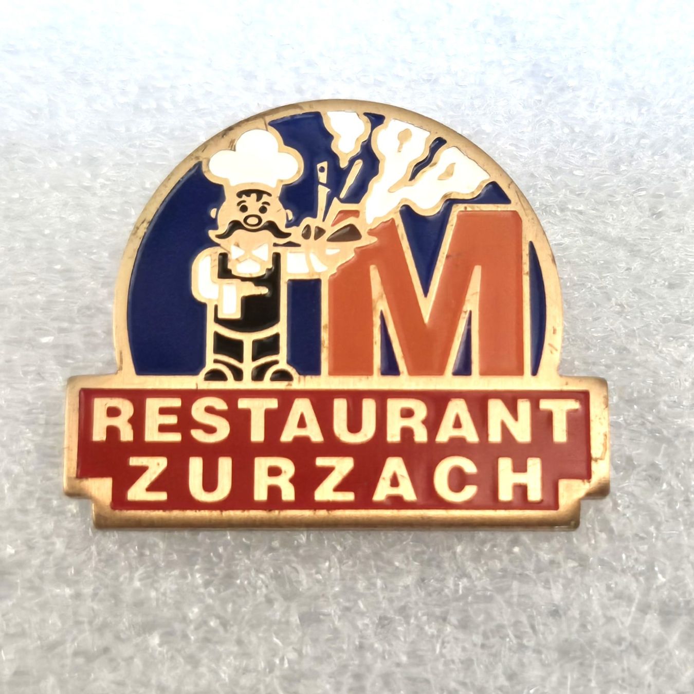 Placchette & Badge: Pin - Migros Restaurant Zurzach – Usato da Hochfelden venduto da McGarrett