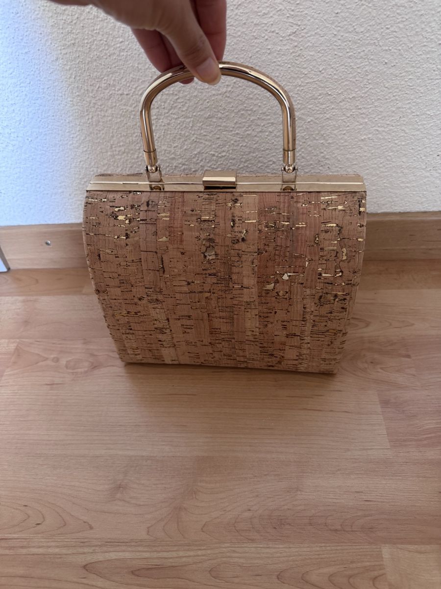 Taschen für Damen: Tasche elegant aus kork neu – Neu (gemäss Beschreibung) aus Mühlau von Anna0137