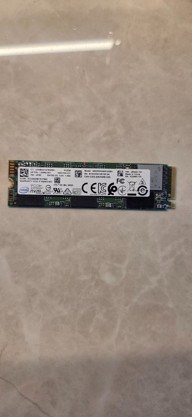 Intel Disques durs: Intel 512GB SSD NVMe – D'occasion à Zihlschlacht par vogelgrip