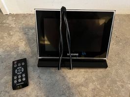 Samsung Digitaler Fotorahmen 800P (8 Zoll)