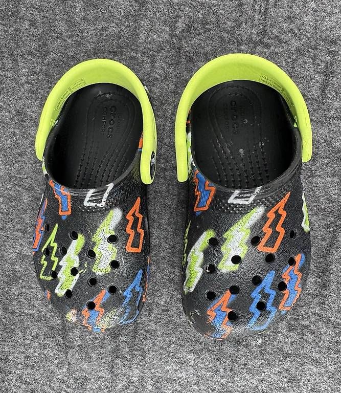 Crocs Chaussures garçon: Crocs Grösse 24/25 (8) – D'occasion à Liestal par suseswunderbar 1