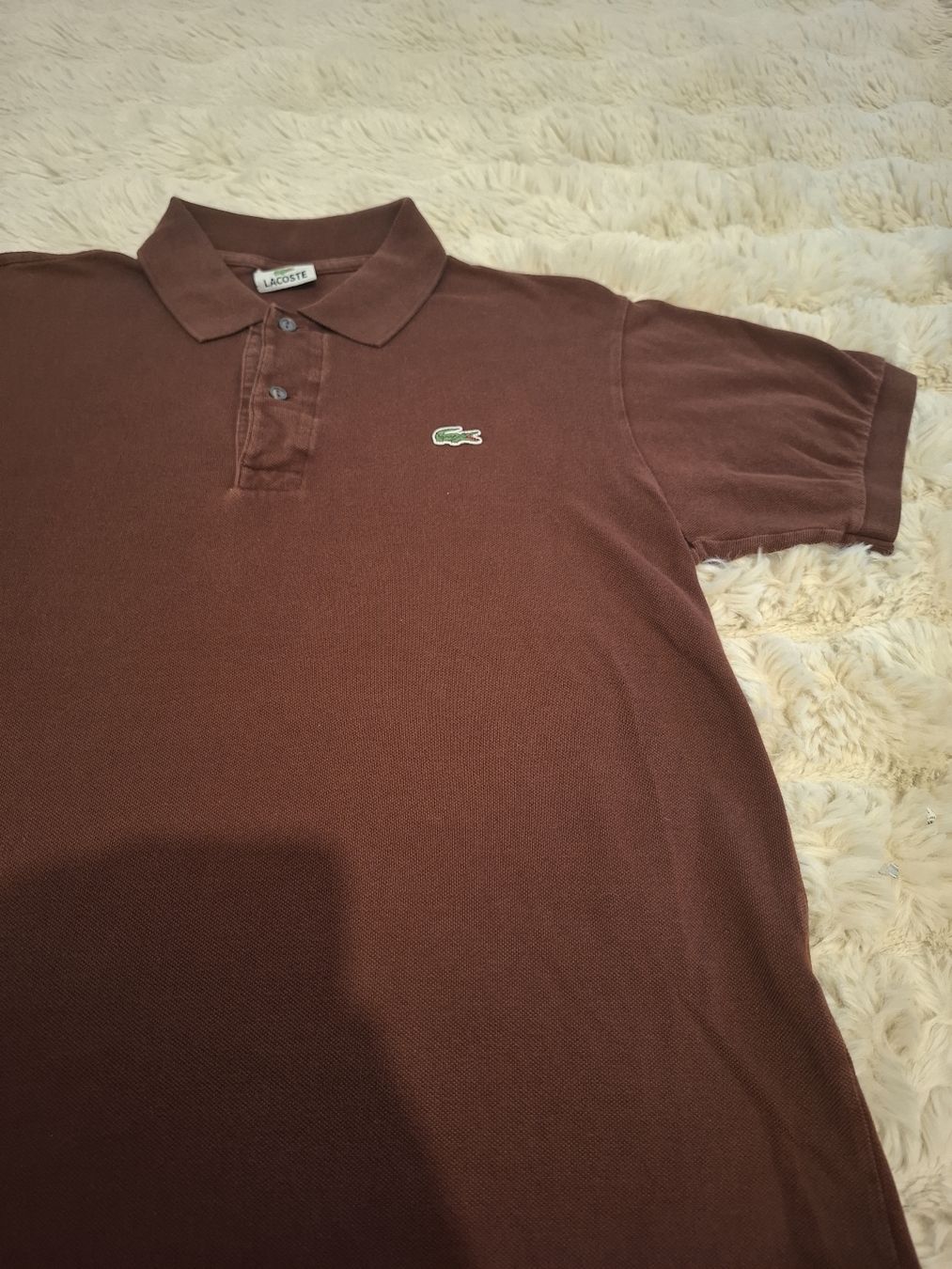 Lacoste Polo-Shirts: Lacoste Polo Classique Devanlay Bordeau - Taille 4 (M) – Gebraucht aus Le Locle von QUALI-PRIX 1