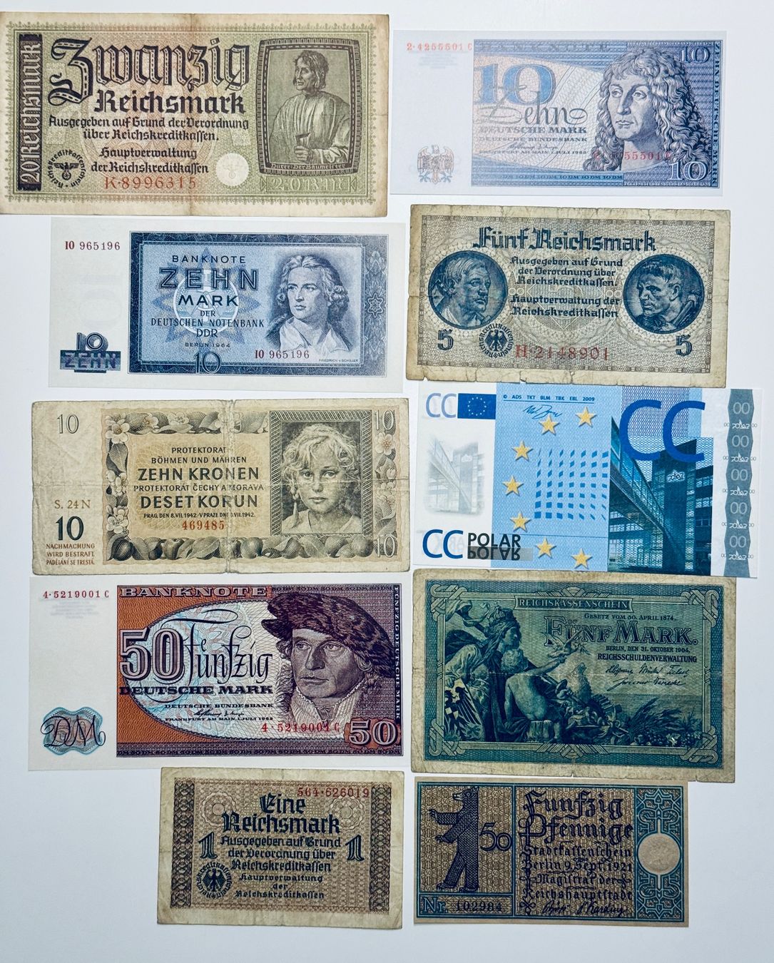 Billets de banque: **Banknoten Sammlung Deutsche Mark+Euro** – D'occasion à Langrickenbach par MeUs74 4