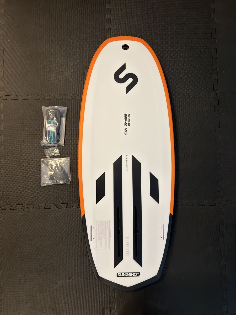 Slingshot Planches de surf: Slingshot WF-2 V6 4'4" – Neuf (Voir description) à Holzhäusern ZG par rob_2syj 1