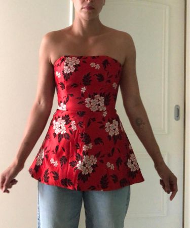 Alice + Olivia Carmen Oberteil rot Blumenmuster Grösse 0