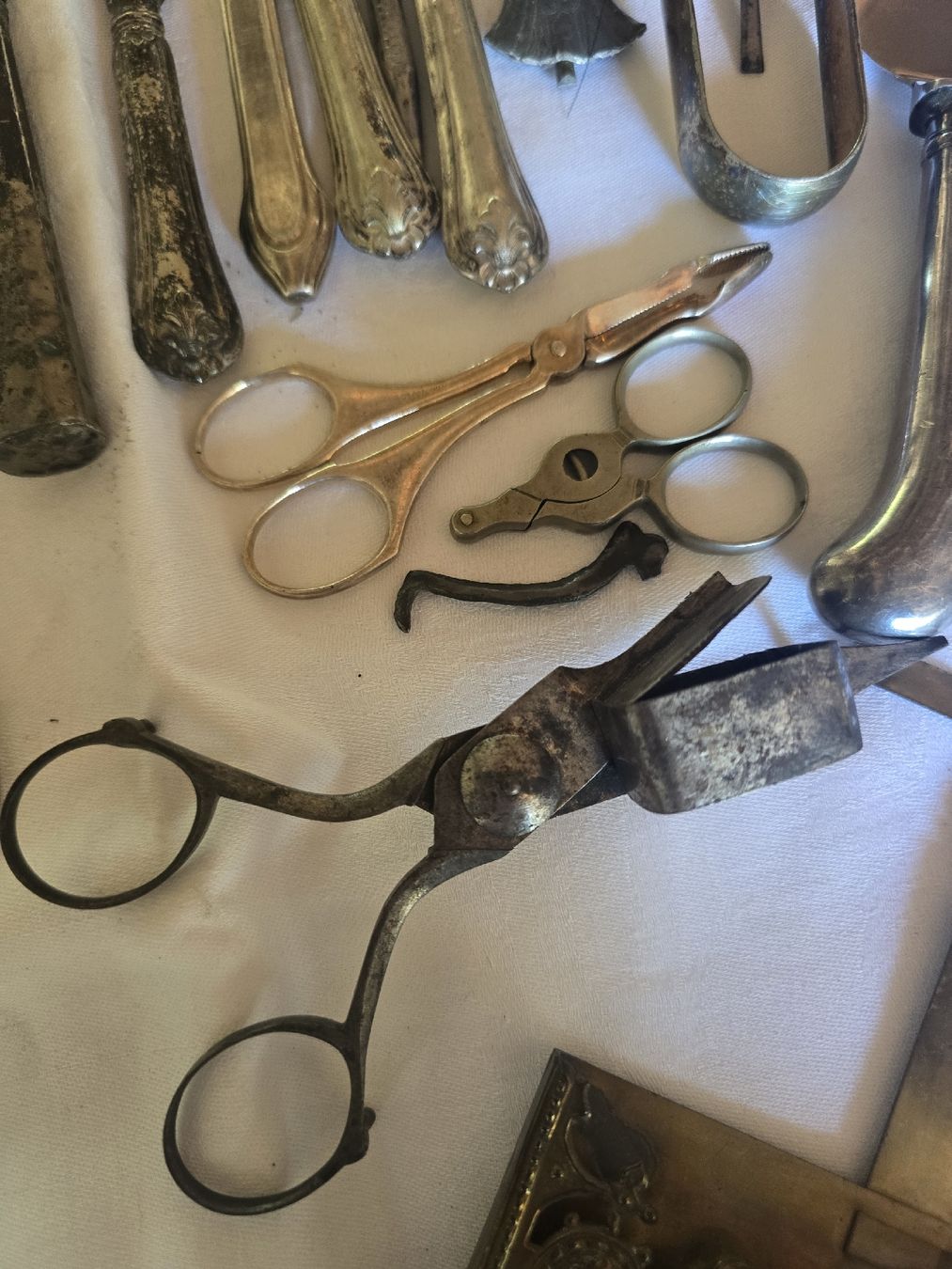 Tutte le decorazioni: Hausräumung – Usato da Wangen ZH venduto da Monoelektra 7