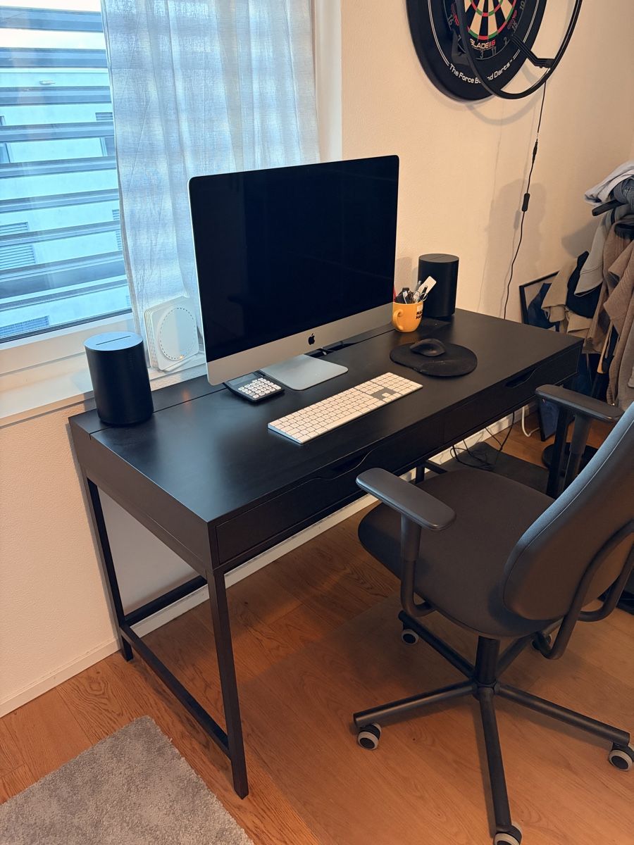Ikea Schreibtische: AB 1.- Schreibtisch IKEA – Gebraucht aus Niederwangen BE von Swiss_Buyer7 1