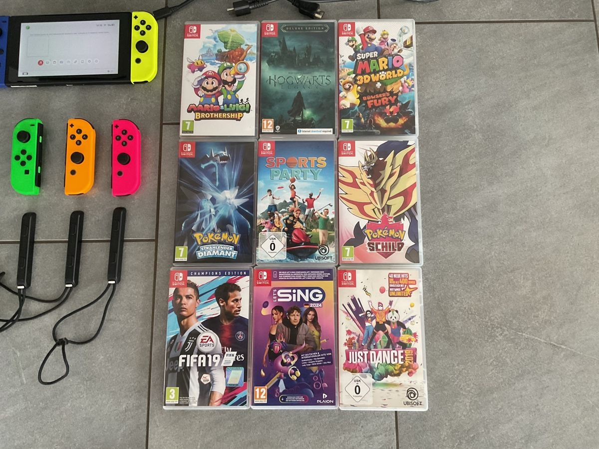 Nintendo Console: Nintendo Switch 1 inklusive Spielen – Usato da Henau venduto da Sheira74 4