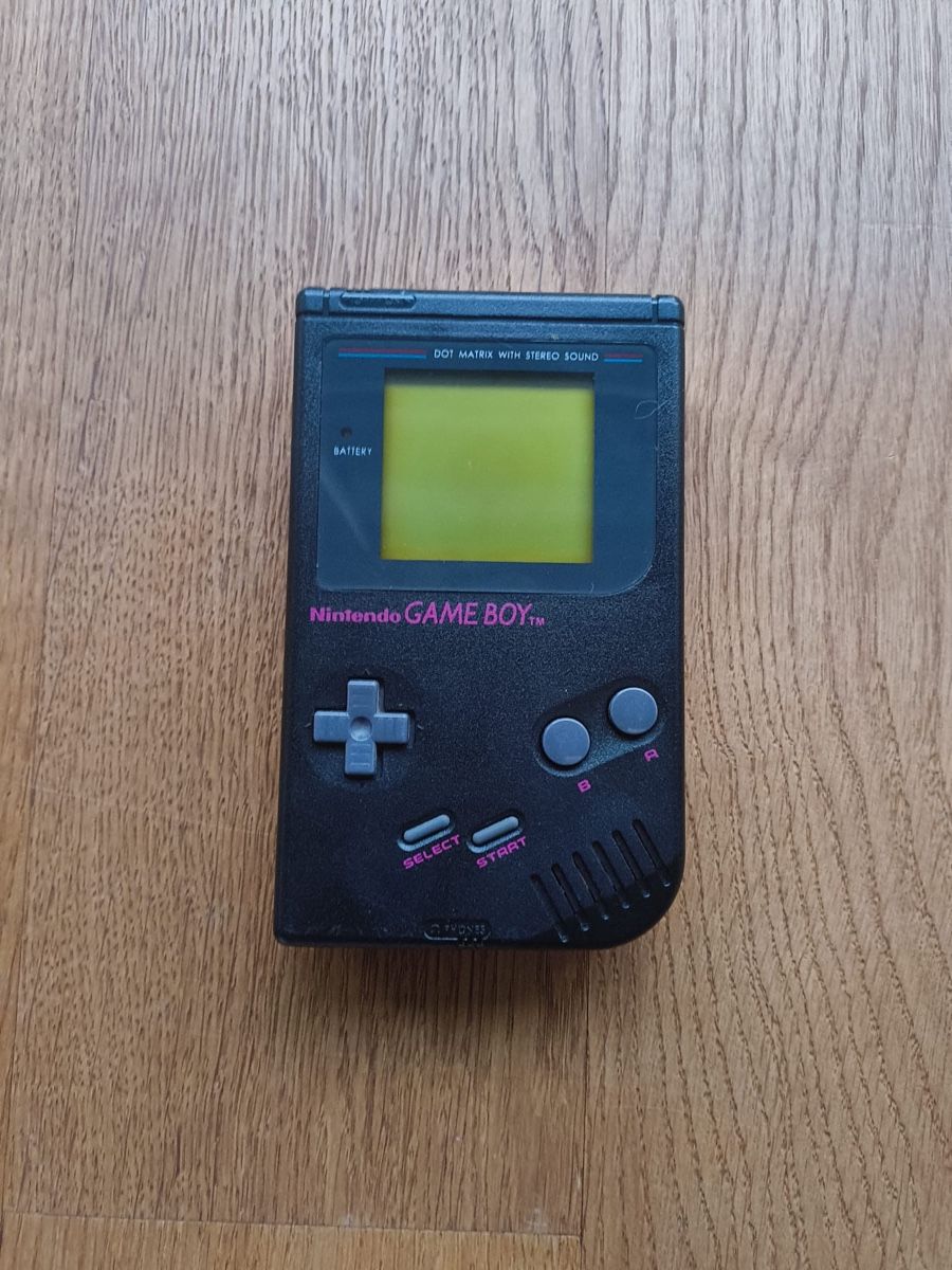 Nintendo Console: Nintendo Game Boy Classic Schwarz – Usato da Ostermundigen venduto da moniandi