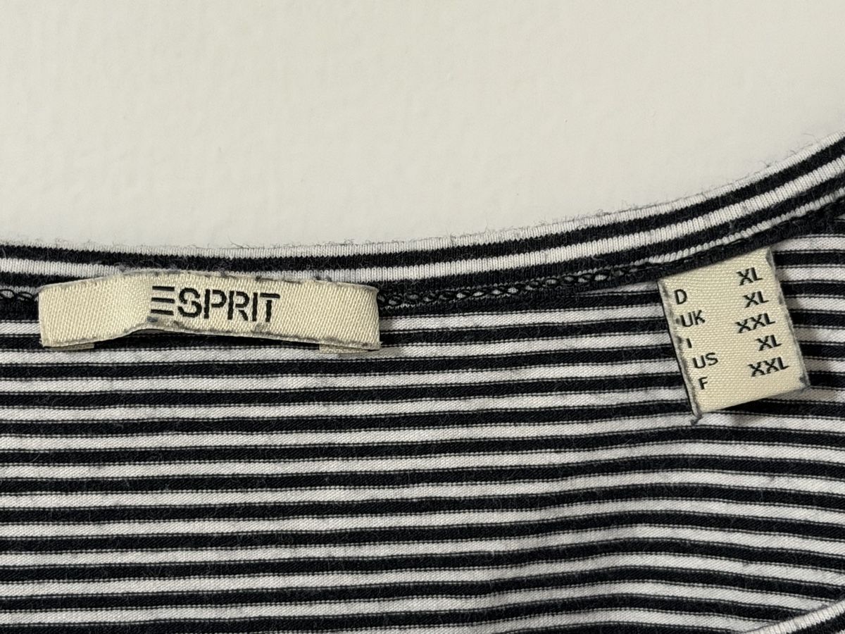 Esprit T-shirt: Damen Tanktop Esprit gestreift – Usato da Münchenbuchsee venduto da dumle 1