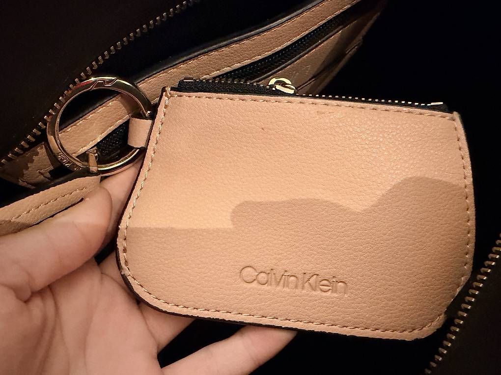 Taschen für Damen: Borsa Calvin Klein nera   – Gebraucht aus Canobbio von jenniii_.lorenziii 1
