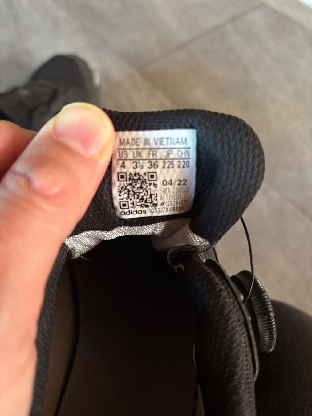 Adidas Scarpe per ragazzi: Trekkingschuhe Kinder Adidas Terrex Rain.RDY Gr. 36 – Usato da Utzenstorf venduto da mingg80 3