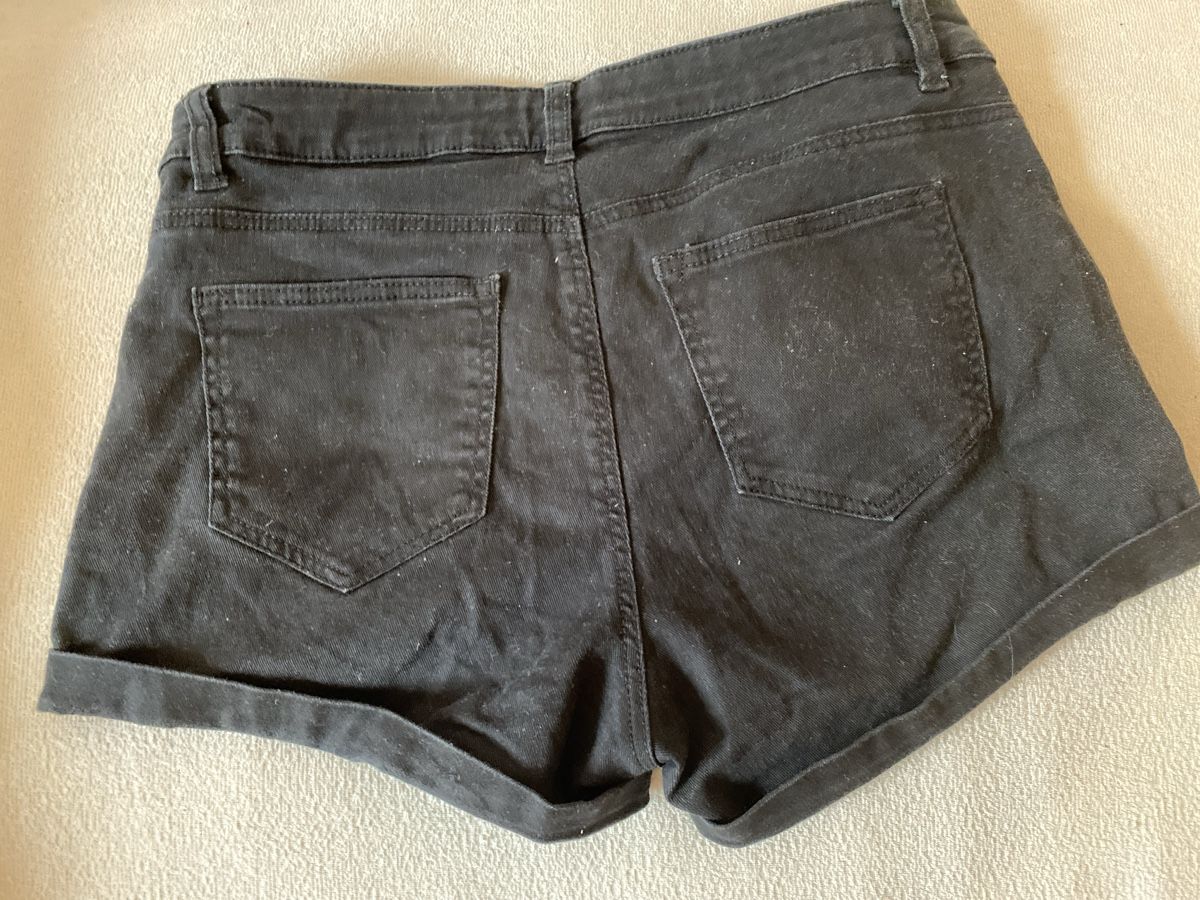 H&M Pantaloni: Hotpans H&M Gr. 34 – Usato da Langenthal venduto da jessiica_z 2