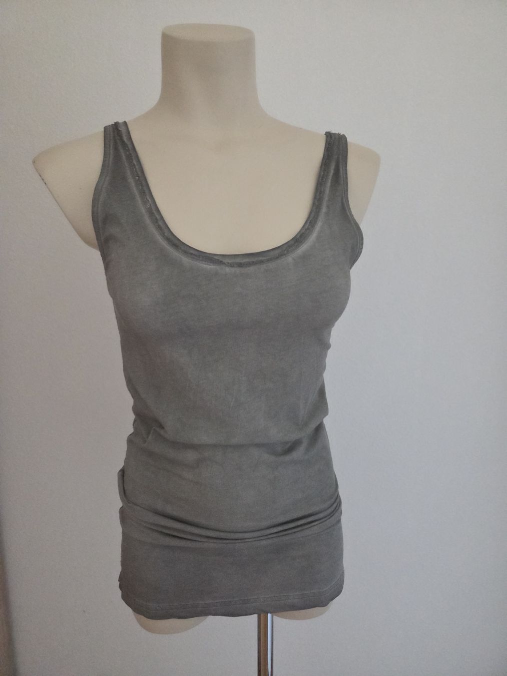 Nile Tops: Nile Longtop – D'occasion à Luzern par asmele2