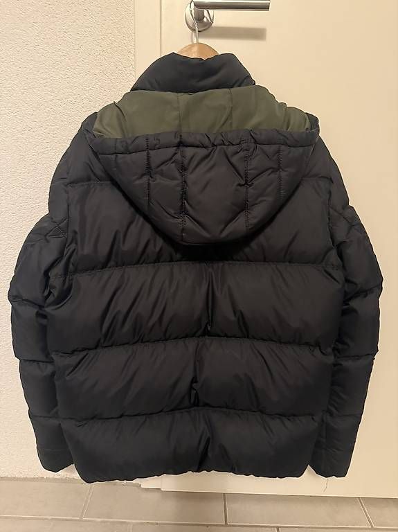 Jacken: Winterjacke Tommy Hilfiger schwarz – Gebraucht aus Rorschacherberg von Markoe 2