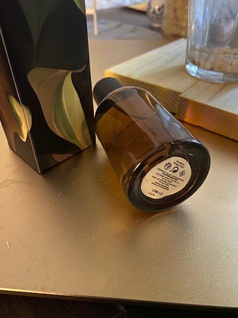 Aesop Profumi & Eau de Toilette: Aesop Hwyl Eau De Parfum Spray 50 ml – Nuovo e nell'imballaggio originale da Arlesheim venduto da arbel 2
