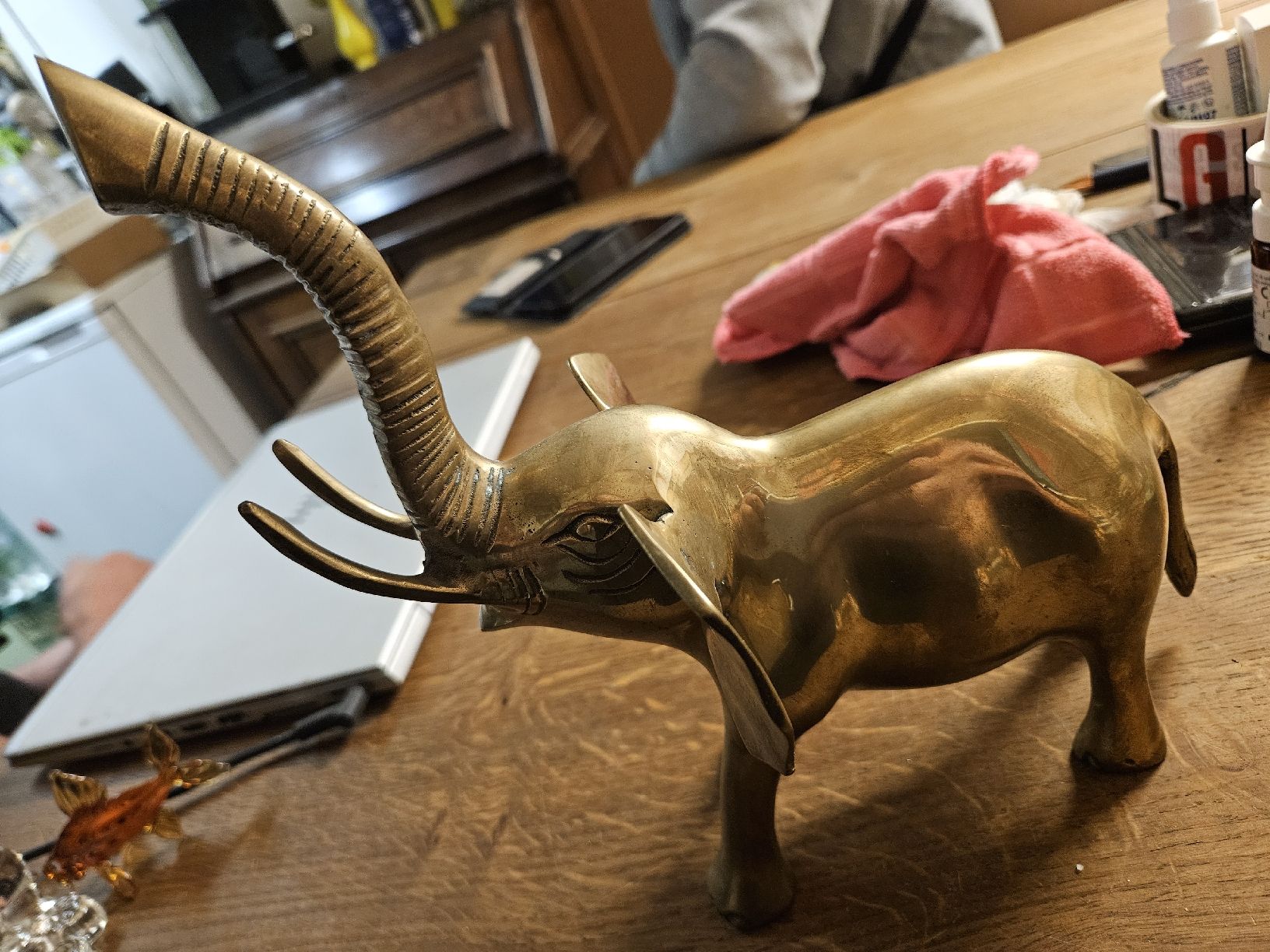 Sculture & Statue: Vintage Messing Elefant Figur (K) – Usato da Rorschach venduto da TimelessTrading