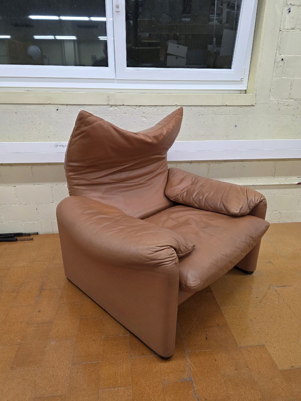 Cassina Sessel: Designer Sessel Cassina Maralunga Leder – Gebraucht aus Lichtensteig von UsedIN 1
