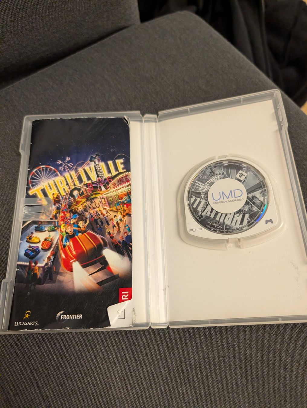 Giochi: Thrillville Sony psp – Usato da Giubiasco venduto da Tici__nerd_Giubiasco 1