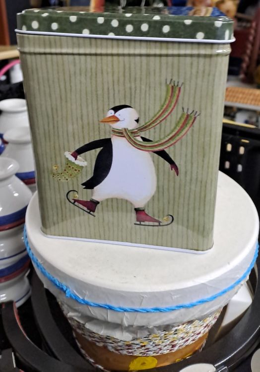 ZOIIWA Winter-Pinnwand Dekoration Set – 47 Teile Mit Pinguin & Schneeflocken, Inkl. Klebepunkte, Für Klassenzimmer & Zuhause