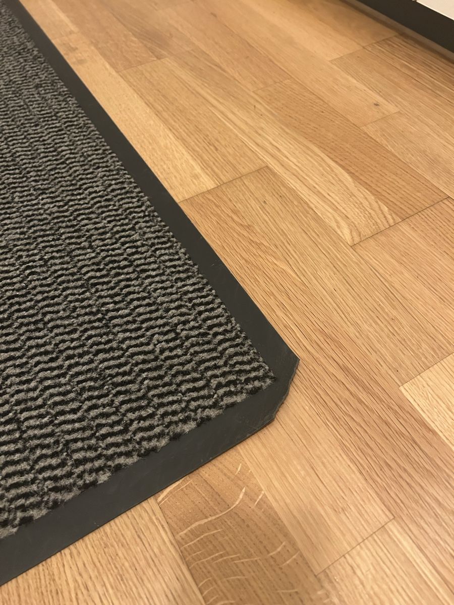 Tappeti: Eingangsteppich 150x90cm – Usato da Schliern b. Köniz venduto da den_57hf 1