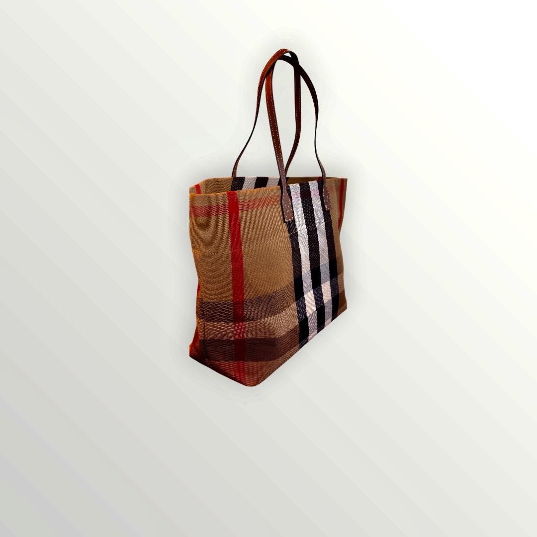 Burberry Borse da donna: BURBERRY MEDIUM TOTE – Usato da Lachen SZ venduto da HelvetiaLuxury 3