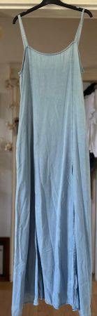 LONGUE ROBE EFFET DENIM!! M SOLDES DE FIN DE SAISON