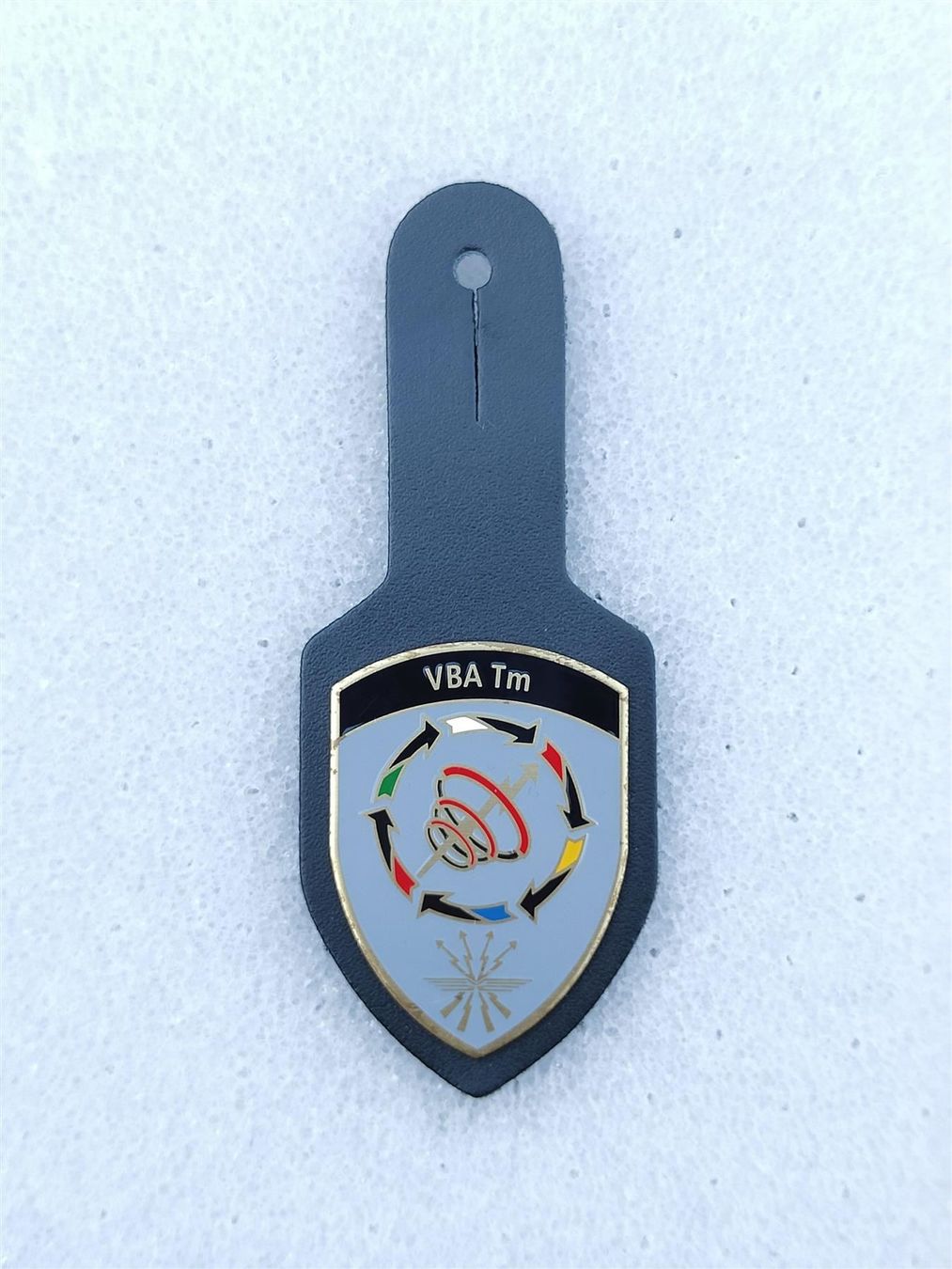 Placchette & Badge: Brusttaschenanhänger VBA Tm, Variante 2 – Usato da Bauma venduto da SwissMilitaria