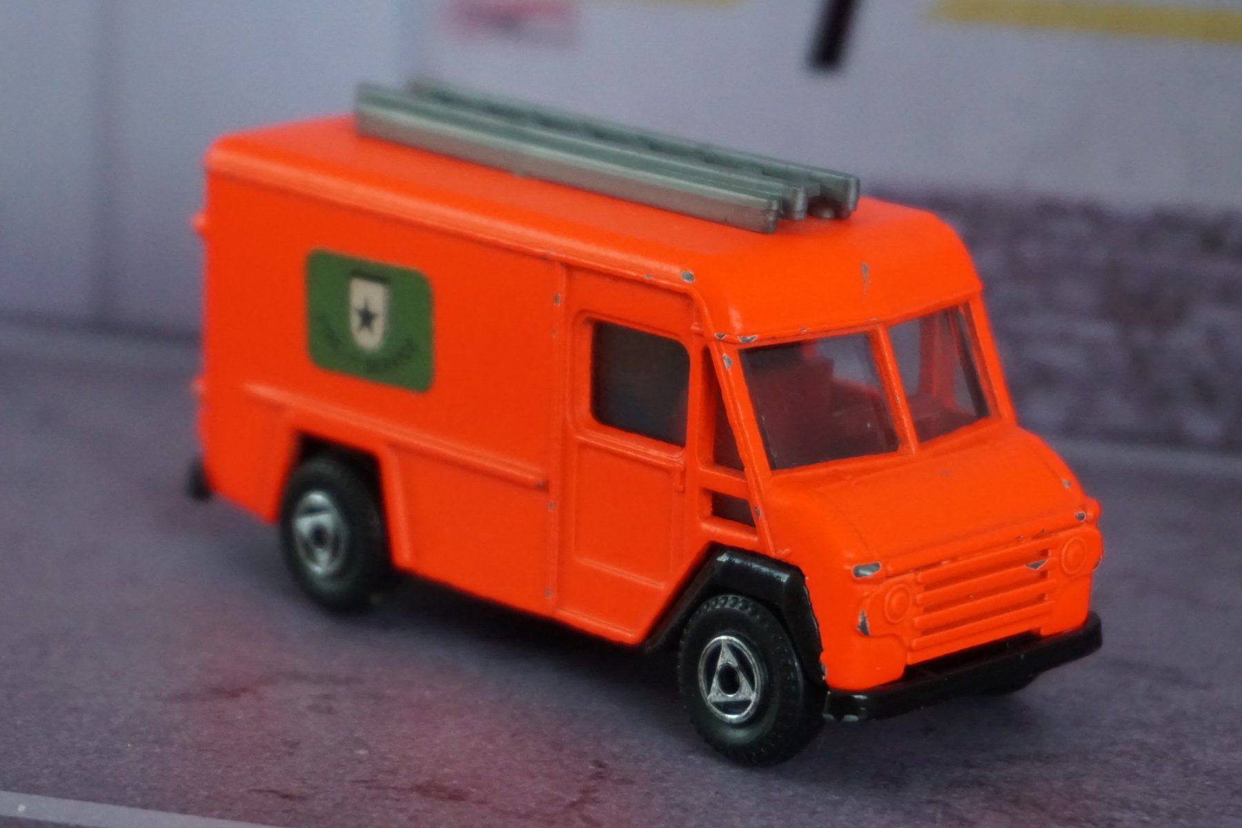Modellini d'auto: EFSi Commer Van Feuerwehr COOL !!!!!!!! – Usato da Reiden venduto da Doppeldecker69