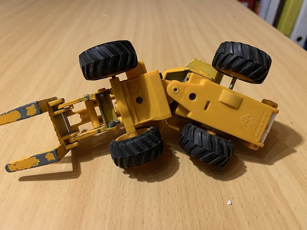 Jouets: Spielzeugradlader – D'occasion à Zofingen par zofredam 1