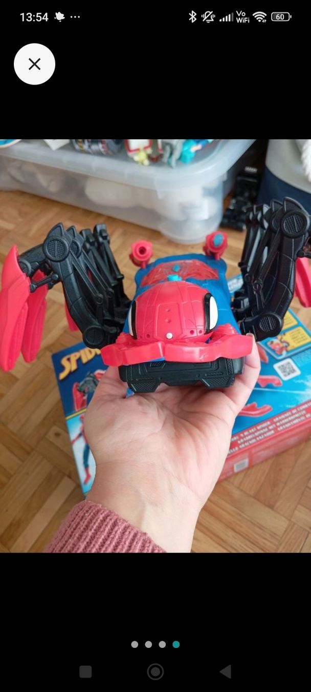 Marvel Giocattoli: Marvel Spider-Man Krabbelspinne mit Wasserspritze – Usato da Bern venduto da dorcyka 3