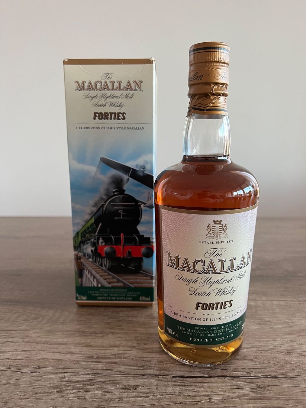 Macallan Bevande alcoliche: Macallan Travel Series – Nuovo (secondo la descrizione) da St. Gallen venduto da JanRhyner 3