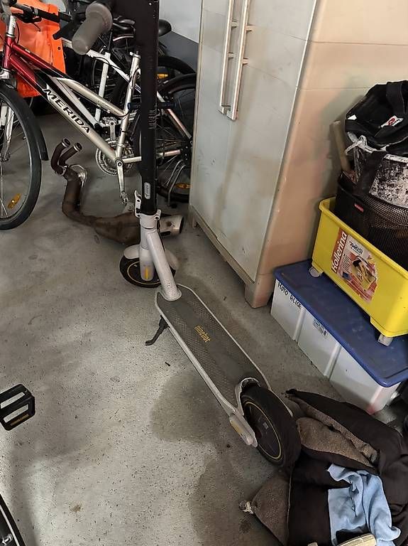 Scooters: monopattino elettrico – Gebraucht aus Tegna von ian_c8f6 1