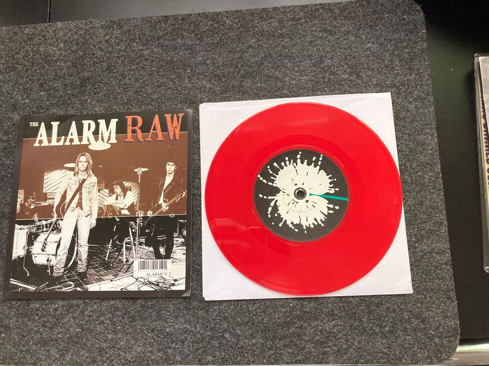 The Alarm Raw Kaufen auf Ricardo