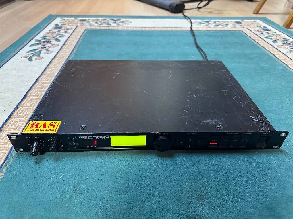 Musikinstrumente: Yamaha D5000 - Stereo Rack Delay – Gebraucht aus Genève von juftum 1
