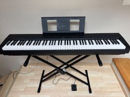 Clavier numérique Yamaha P-45 complet