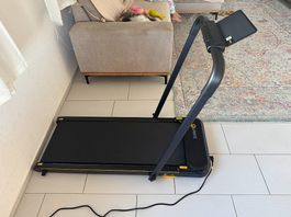 UREVO Laufband / Walking Pad  nur 1x benutzt