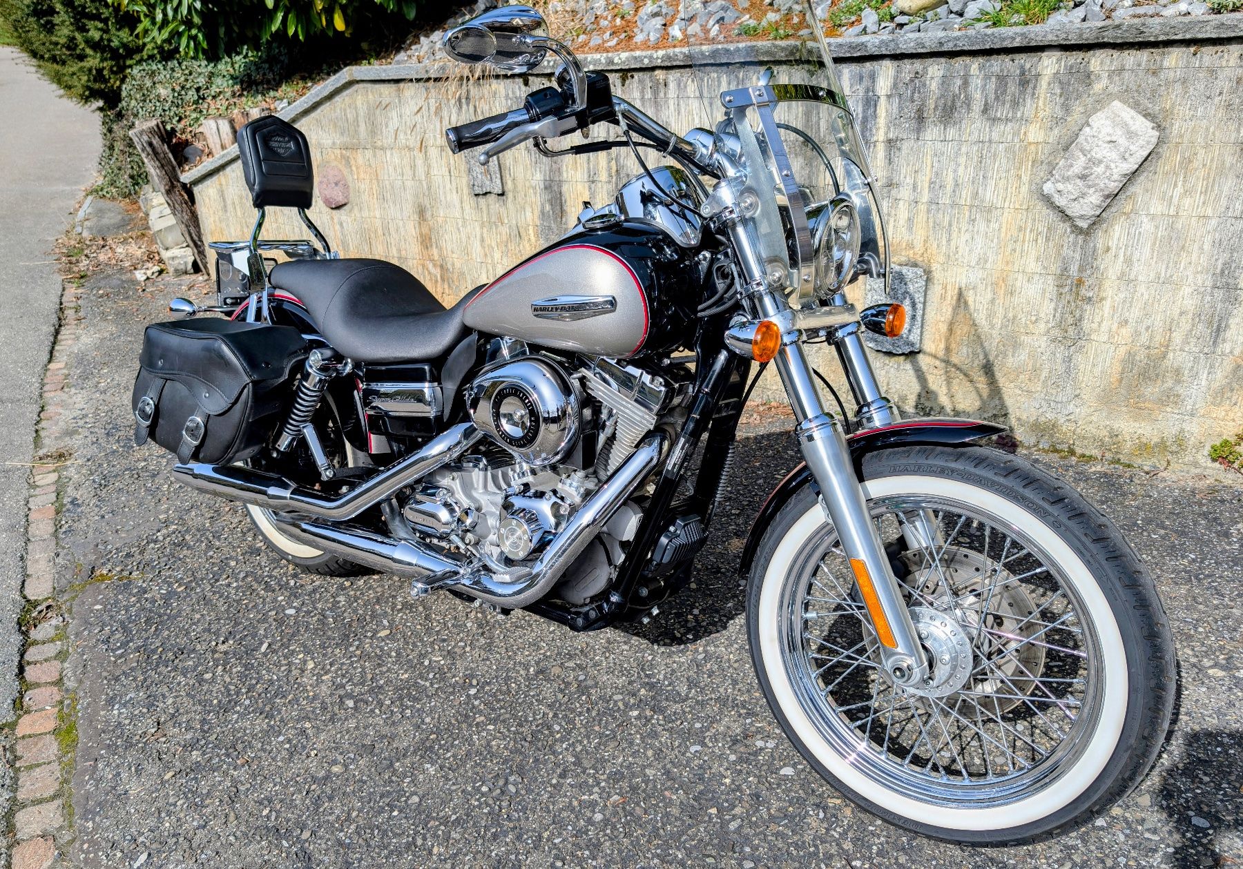 Harley-Davidson Chopper: Harley Davidson Dyna Super Glide Custom – Usato da Tegerfelden venduto da Kingsize 2