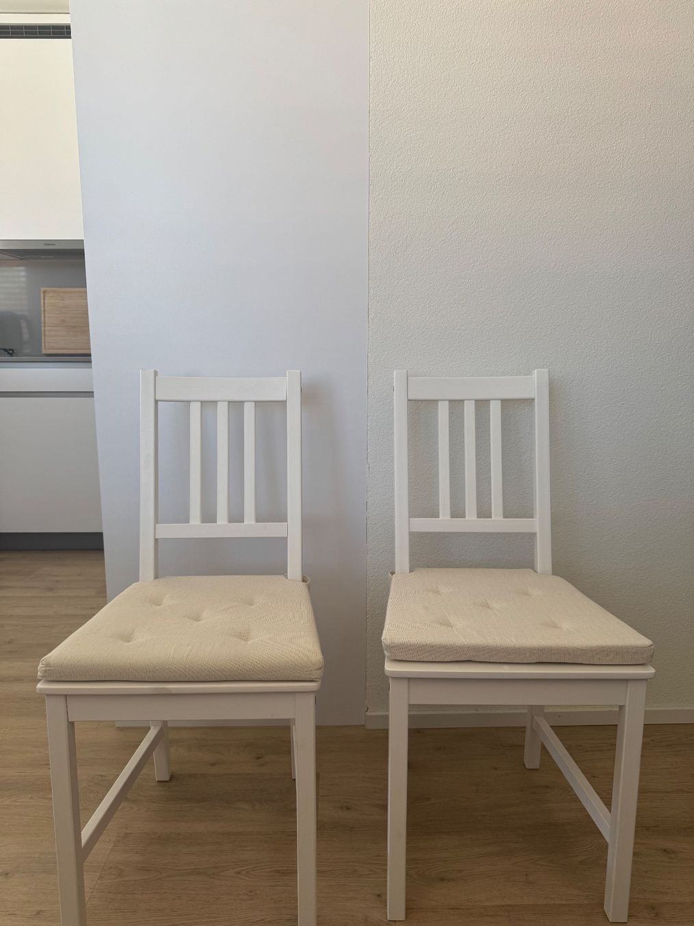 Ikea Set di tavolo e panche: Tischset Ikea VIHALS und 2x Ikea STEFAN - 5 CHF! – Usato da Zürich venduto da bas_bpr7 2