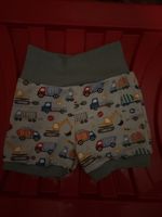Neue Handmade Pumphose kurz 62/68