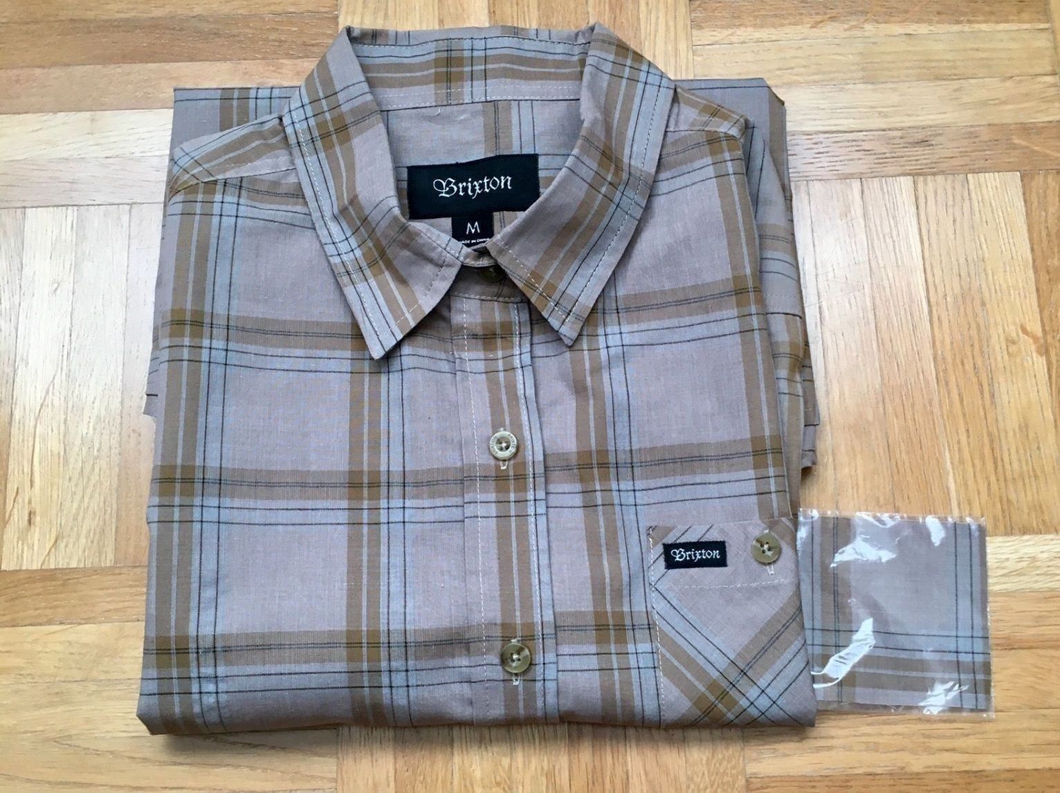 Camicie: Brixton Hemd Gr. M NEU! – Nuovo e nell'imballaggio originale da Rüfenacht BE venduto da lavok