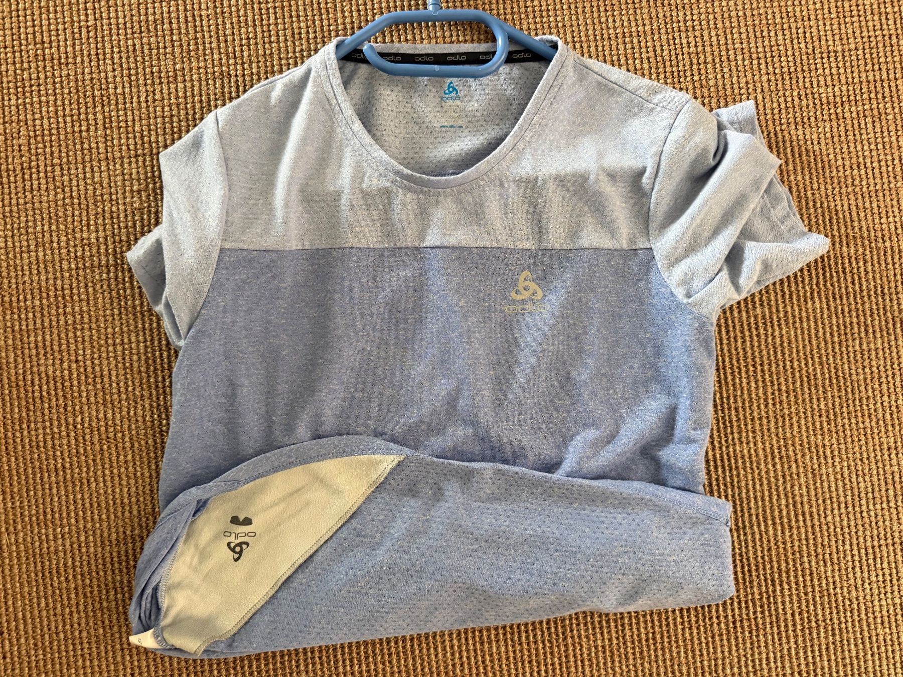 Odlo T-shirt: Odlo T-Shirt unisex – Nuovo (secondo la descrizione) da Rothenfluh venduto da hegy 2