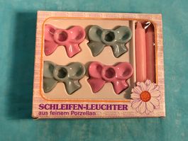 4 Schleifen-Leuchter und 4 Kerzen