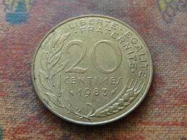 FRANCE  20 Centimes  1983  (Z)