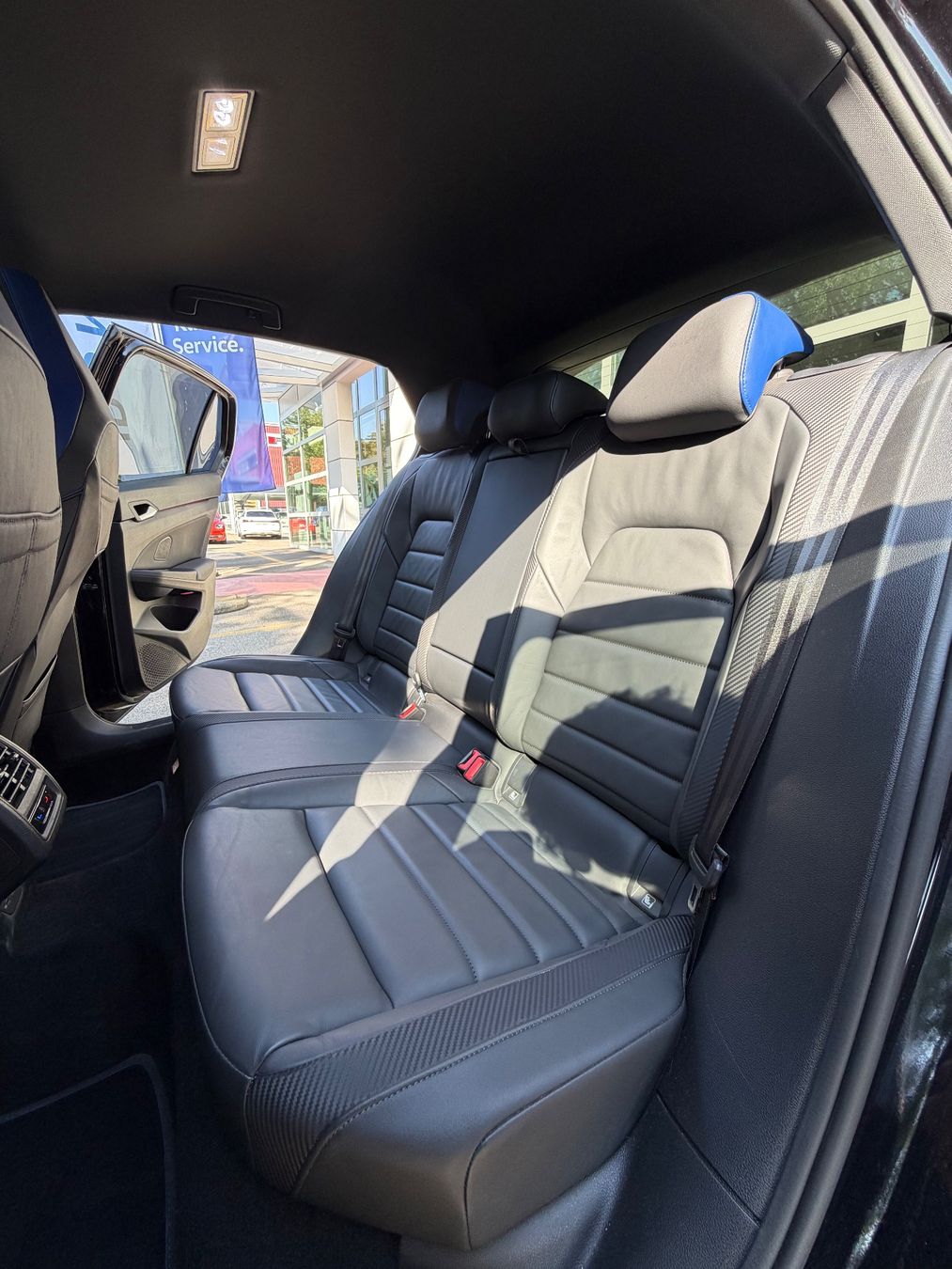 VW Automobili: VW Golf 8R Performance – Usato da Richterswil venduto da giu_p2bh 7