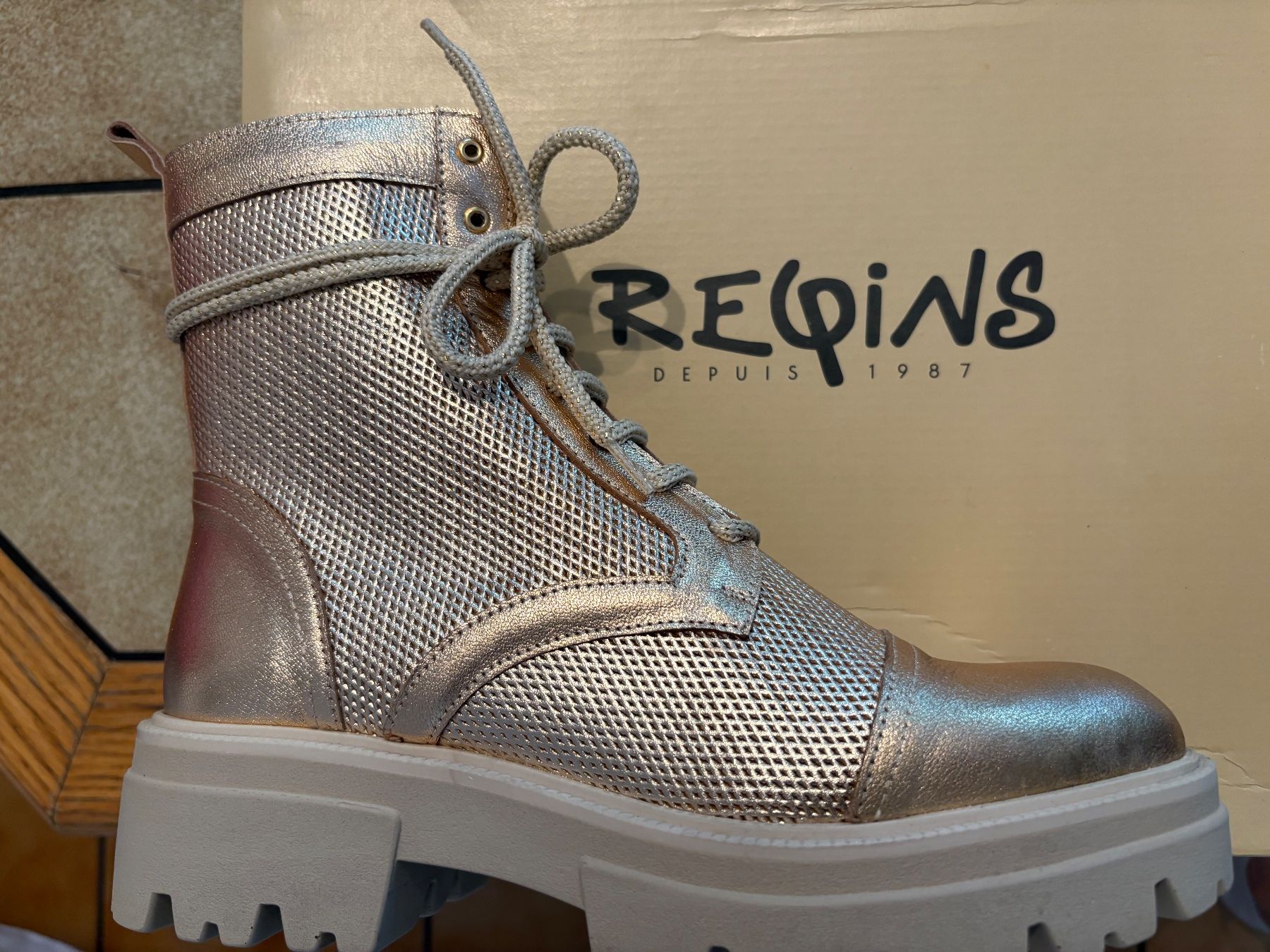 Scarpe da donna: Stivaletti – Nuovo e nell'imballaggio originale da Davesco soragno venduto da Gaby230