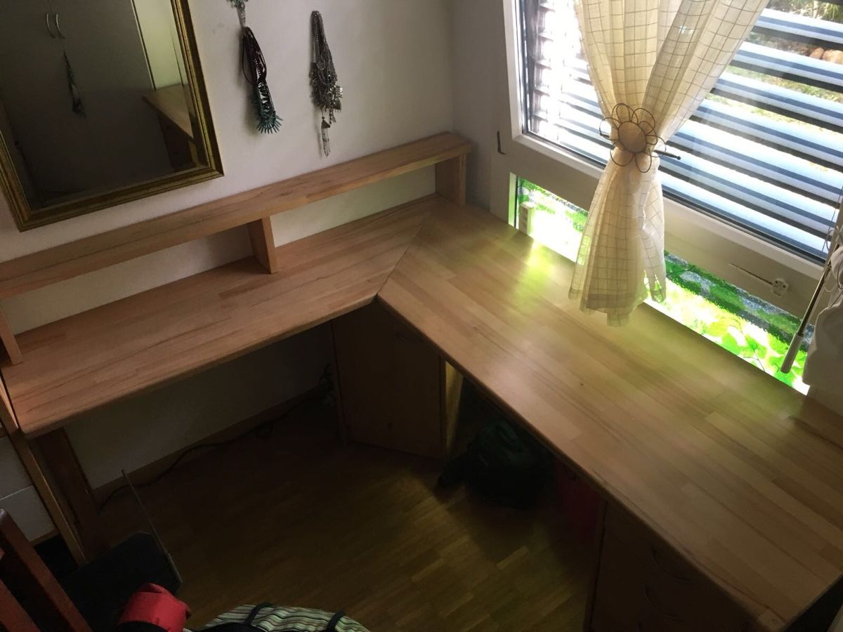 Scrivanie: Bureau d’angle  – Usato da Petit-Lancy venduto da Calbo 1