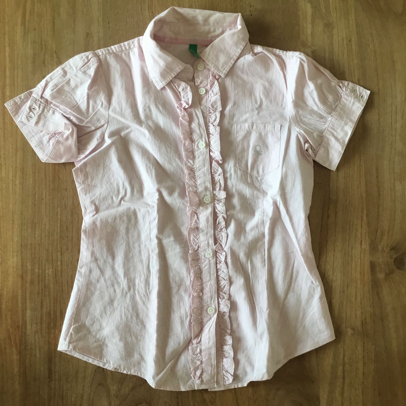 Benetton Camicette, T-shirt & Top: BENETTON Bluse rosa Kurzarm 8Y 140 – Usato da Pully venduto da Surflime