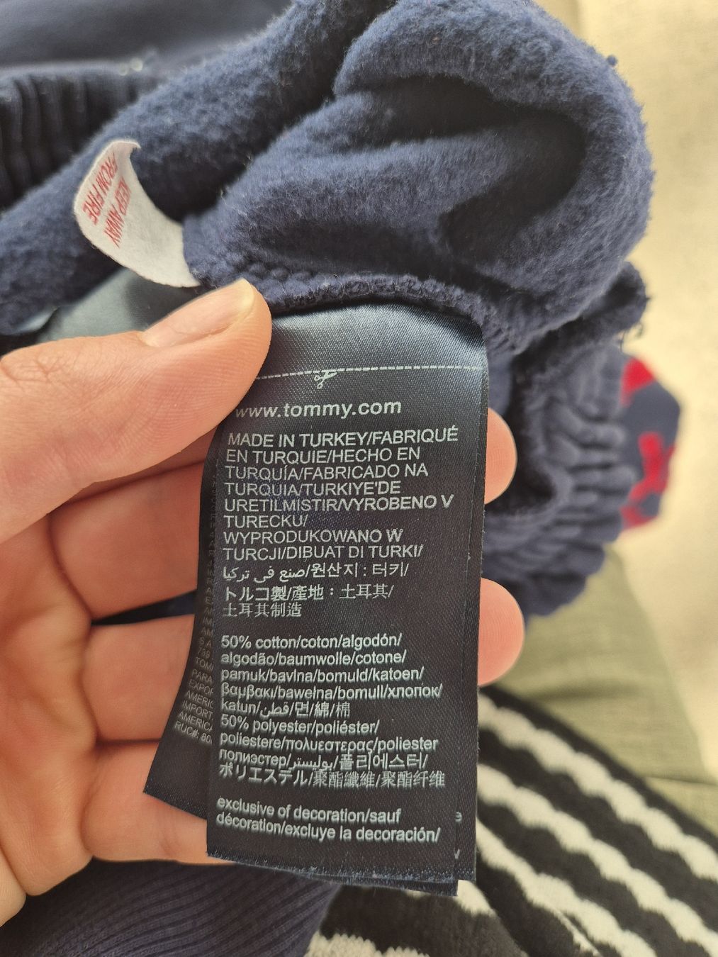Tommy Hilfiger Pullover & Sweatshirts: Tommy Jeans Pulli – Gebraucht aus Schlieren von nat_76vd 2